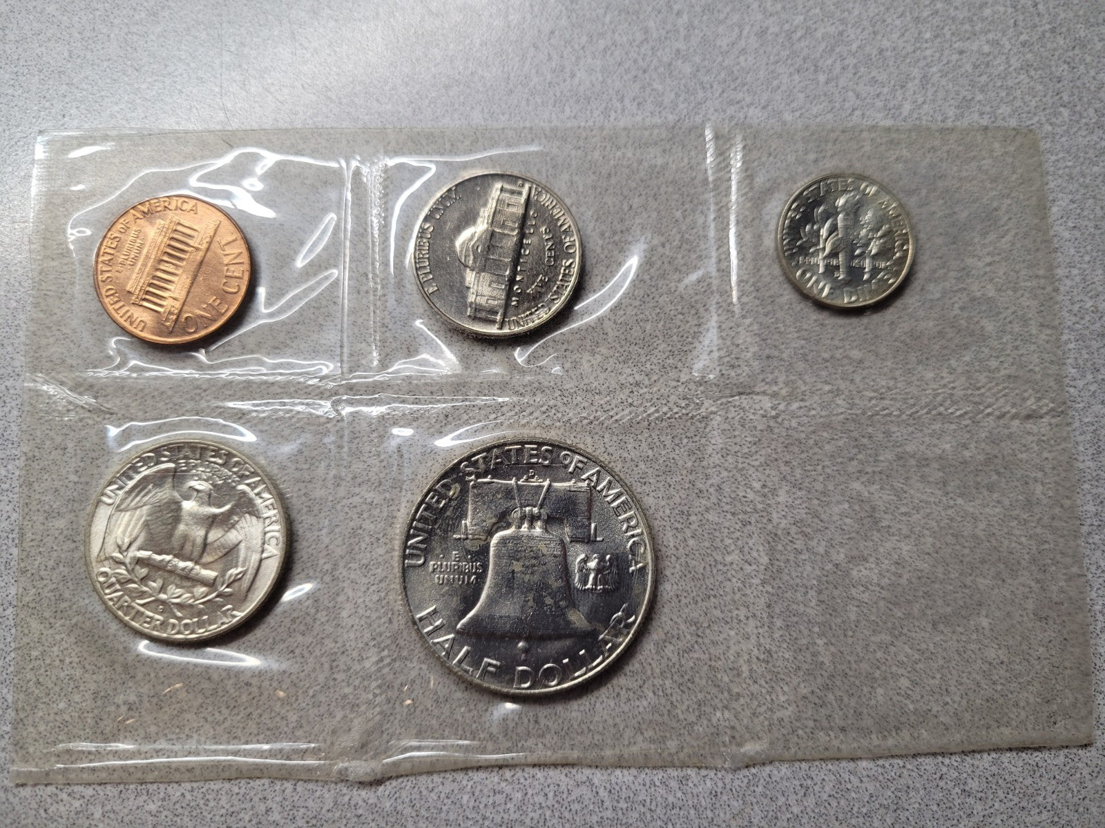 1960 Mint UNC Set Complete 10 coins Silver P & D Franklin Quarter 90%