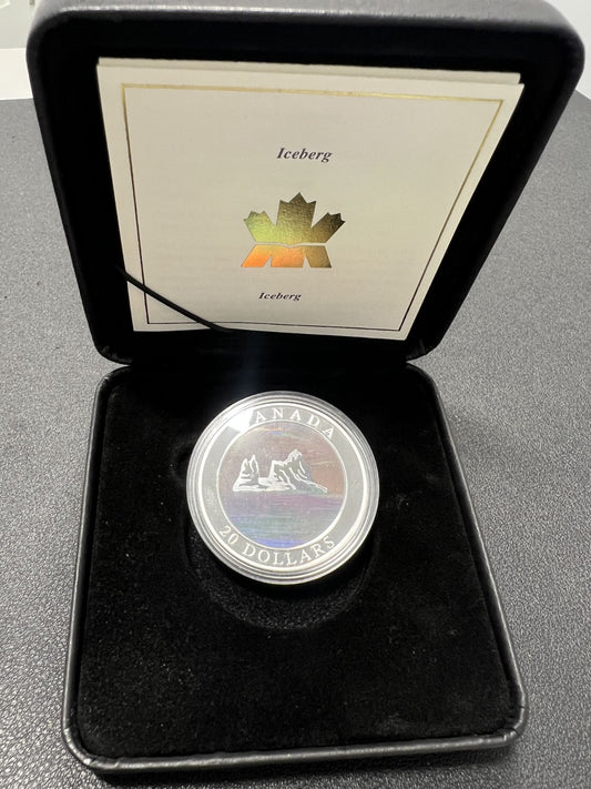 2004 $20 Canada 1 oz. SILVER "Iceberg" Natural Wonders Hologram Coin