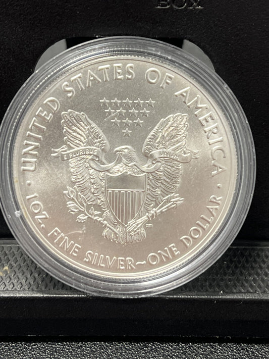 1oz.999 $1 SILVER EAGLE"TRICERATOPS "COLORIZED coin