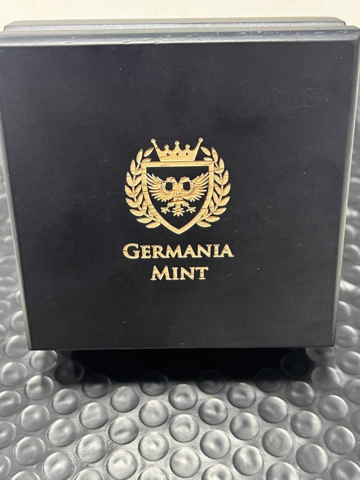 2019  Germania Crystal Cross 1 oz silver coin with box & COA