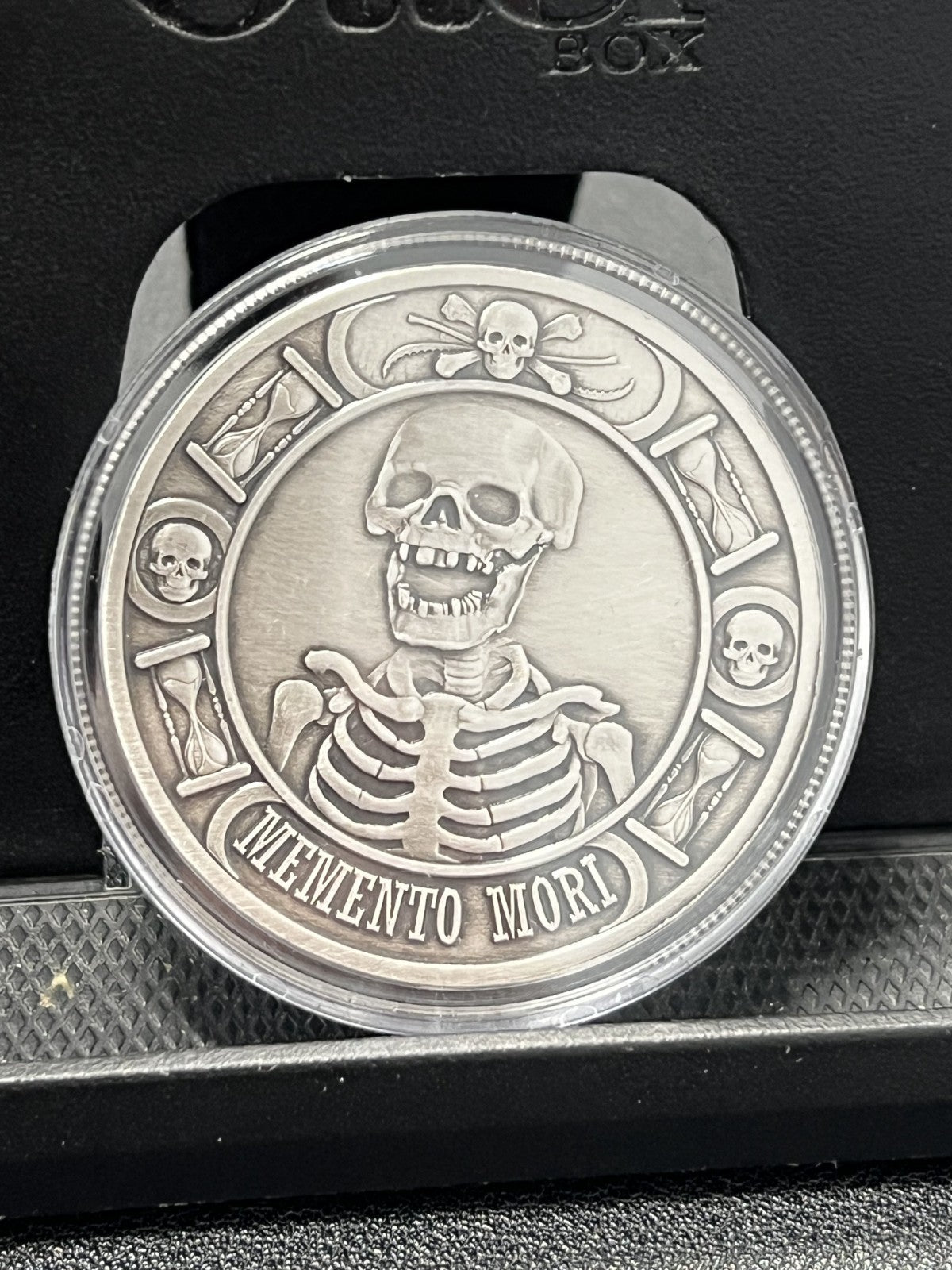 1 oz Last Laugh Memento Mori Silver coin w/COA and Box